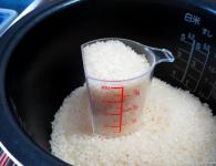 Сколько в столовой ложке грамм риса (сухого, отварного) Витаминный и минеральный состав шлифованного, пропаренного и бурого риса